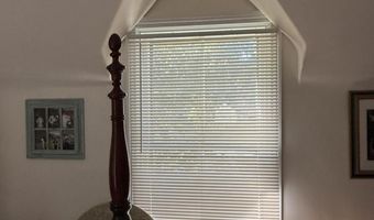 159 Waldo Ave, Belfast, ME 04915