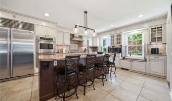 1400 Overlook Dr, Ashtabula, OH 44004