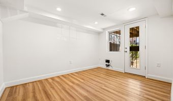 329 18TH Pl NE, Washington, DC 20002