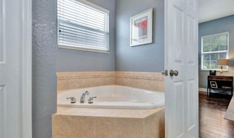 1216 W YALE St, Orlando, FL 32804