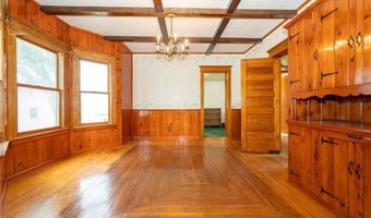 13522 North Rd, Alden, NY 14004