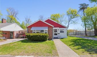 35 N Long St, Johnston, RI 02919