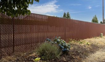 20248 HIGHWAY 213, Oregon City, OR 97045