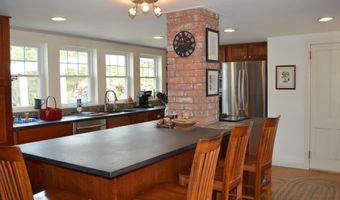 234 County Rd, Becket, MA 01223