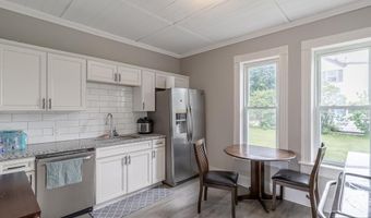 202 E Adams St, Arlington, MN 55307