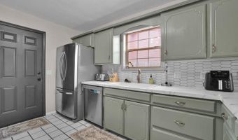 1100 Ruth Rd, Altus, OK 73521