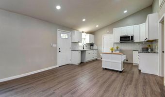 5103 Private Rd 1194, Aurora, MO 65605