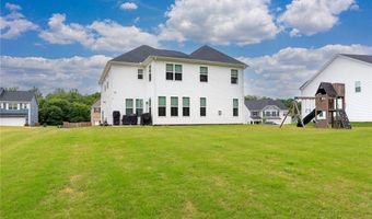 742 Oak Hill Ln, Belton, SC 29627