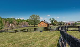 5265 BEAR HOLLOW Ln, Amissville, VA 20106