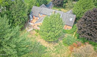 10 Birch Hill Rd, Albany, NY 12211