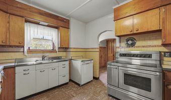 30 Summer St, Adams, MA 01220