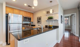 2001 15TH St N 306, Arlington, VA 22201