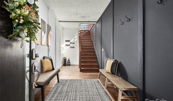 25 Crestwood Dr, Arden, NC 28704