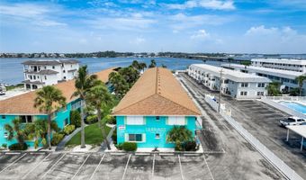 117 7TH St N 5, Bradenton Beach, FL 34217