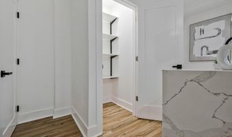 305 34TH Pl NE, Washington, DC 20019