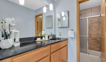 363 Windyoak Dr, Ballwin, MO 63021