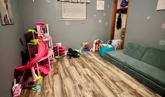 118 Christopher Dr, Glen Morgan, WV 25813