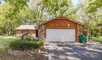 7344 SW Overland Trl, Andover, KS 67002