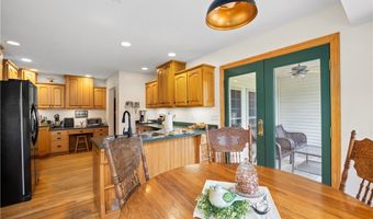 12488 Baumhart Rd, Amherst, OH 44001