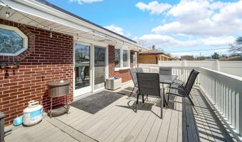 661 W Saint Aubin Dr, Addison, IL 60101