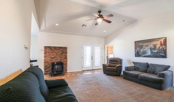 184 La Luz Gate Rd, Alamogordo, NM 88310