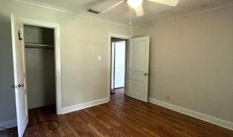 1693 Vine St, Biloxi, MS 39531