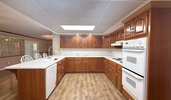 1396 Hutchinson Parrish Rd, Adel, GA 31620