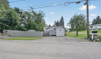 16 Clover Ln, Alloway, NJ 07418