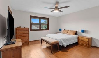 711 OLSON Ave F, Appleton, WI 54914