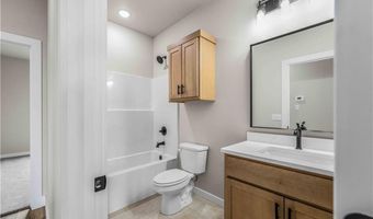 508 Waggoner Ln, Barling, AR 72923