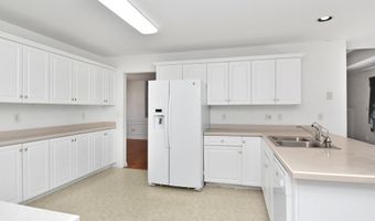 8 AUTUMNWOOD Way, Lewes, DE 19958