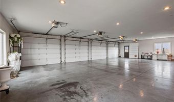 14971 Fairmount Rd, Basehor, KS 66007