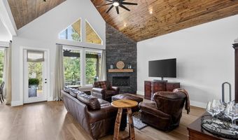 7400 Northwood Dr, Benton, AR 72019