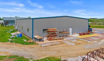 411 LORRY St, Amherst, WI 54406