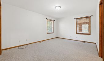 1441 E ST RT 80, Arlington, KY 42041