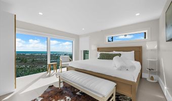811 N SHORE Dr, Anna Maria, FL 34216