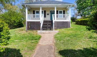 702 13th St, Altavista, VA 24517
