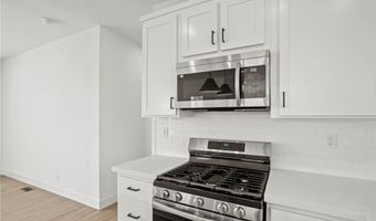 3030 Oceanside Blvd 14, Oceanside, CA 92054