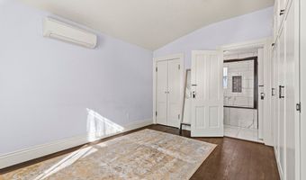 155 Central Ave, Ashland, OR 97520