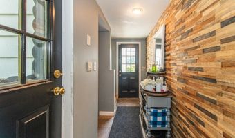 112 Main St, Bayonne, NJ 07035