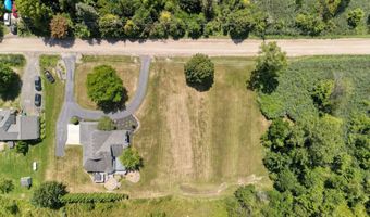 20875 Irwin Rd, Armada, MI 48005