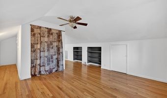 9006 Quandt Ave, Allen Park, MI 48101