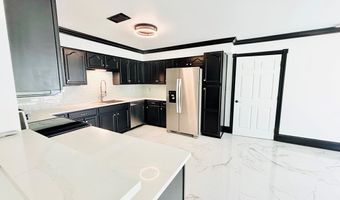 517 Commagere Blvd, Bay St. Louis, MS 39520