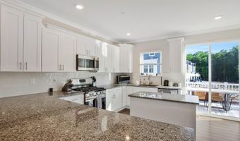 733 ANNAPOLIS NECK Rd D, Annapolis, MD 21403