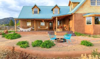 71 Calle Martinez, Arroyo Seco, NM 87514