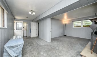 701 Beach Ave, Beachwood, NJ 08722