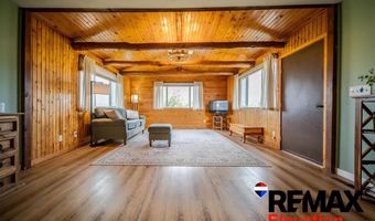 21 Sunburst Dr, Cody, WY 82414