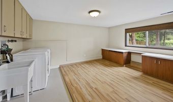 4650 CEDAR St, Astoria, OR 97103