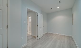 43320 BARNSTEAD Dr, Ashburn, VA 20148