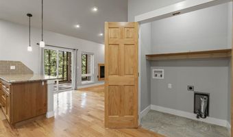 699 Beaver Creek Dr, Bayfield, CO 81122